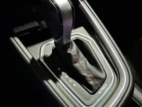 Renault Clio thumbnail 43