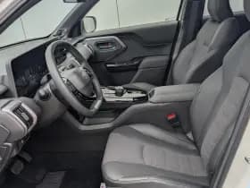 Toyota Urban-cruiser thumbnail 18