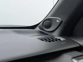 Toyota Urban-cruiser thumbnail 28