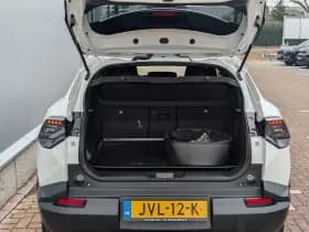 Toyota Urban-cruiser thumbnail 5