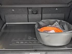 Toyota Urban-cruiser thumbnail 6