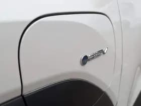 Toyota Urban-cruiser thumbnail 58