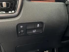 Kia Sorento thumbnail 4