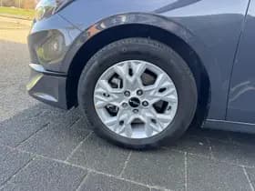 Kia Ceed thumbnail 2