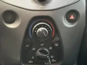 Toyota Aygo thumbnail 11