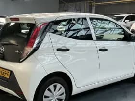 Toyota Aygo thumbnail 19