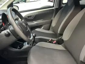 Toyota Aygo thumbnail 21