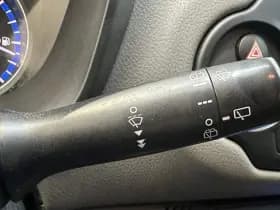 Toyota Yaris thumbnail 29