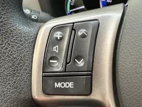 Toyota Yaris thumbnail 8