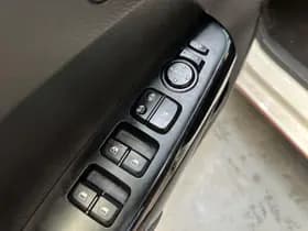 Kia Picanto thumbnail 3