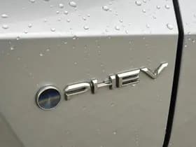 Toyota C-hr thumbnail 30