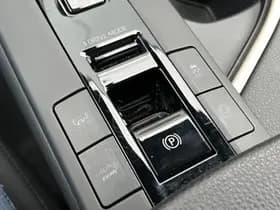 Toyota C-hr thumbnail 40