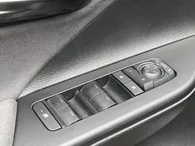 Toyota C-hr thumbnail 78