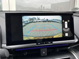 Toyota C-hr thumbnail 9