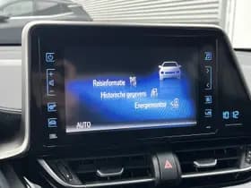 Toyota C-hr thumbnail 42