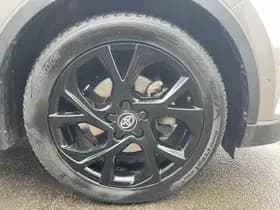 Toyota C-hr thumbnail 8