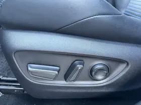 Toyota Rav4 thumbnail 80