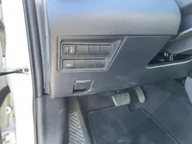 Toyota Yaris thumbnail 19