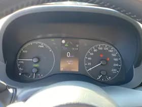 Toyota Yaris thumbnail 30