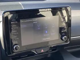 Toyota Yaris thumbnail 40