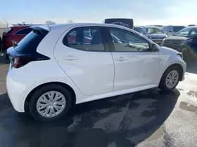 Toyota Yaris thumbnail 61