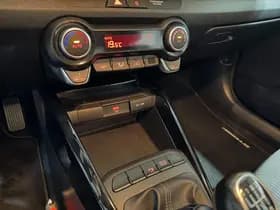 Kia Stonic thumbnail 39