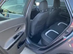 Kia Ceed thumbnail 10