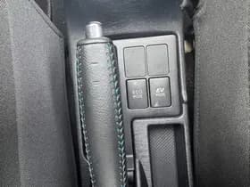 Toyota Yaris thumbnail 40