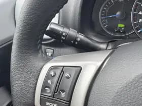 Toyota Yaris thumbnail 10