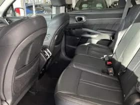 Kia Sorento thumbnail 59