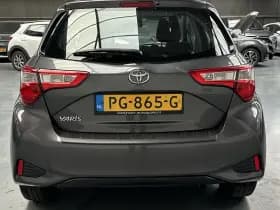 Toyota Yaris thumbnail 17