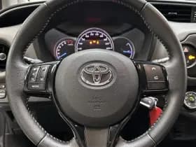 Toyota Yaris thumbnail 32