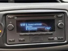 Toyota Yaris thumbnail 33