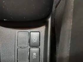 Toyota Yaris thumbnail 36