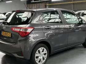 Toyota Yaris thumbnail 44