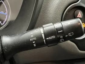 Toyota Yaris thumbnail 7