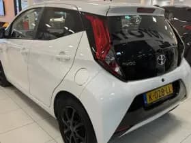 Toyota Aygo thumbnail 40
