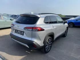 Toyota Corolla-cross thumbnail 16