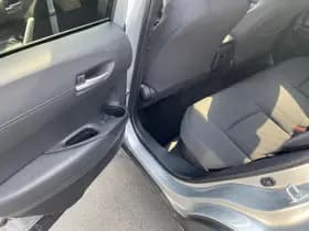 Toyota Corolla-cross thumbnail 40