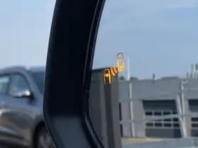 Toyota Corolla-cross thumbnail 70