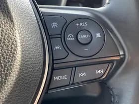 Toyota Corolla-cross thumbnail 74