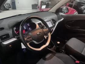 Kia Picanto thumbnail 5