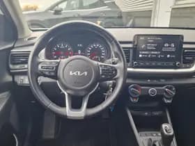 Kia Stonic thumbnail 10