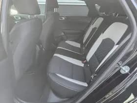 Kia Proceed thumbnail 14