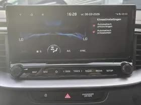 Kia Proceed thumbnail 24