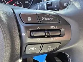 Kia Stonic thumbnail 74