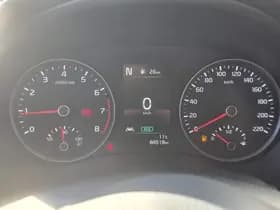 Kia Stonic thumbnail 77