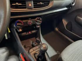 Kia Picanto thumbnail 44