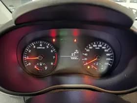 Kia Picanto thumbnail 10