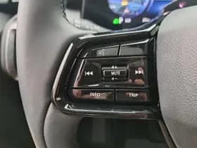 Toyota Urban-cruiser thumbnail 14